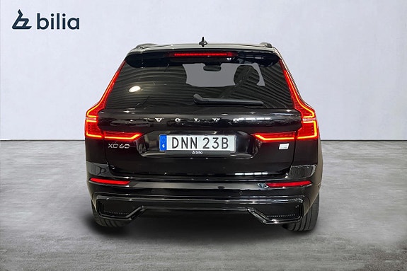 Volvo XC60 5 of 22