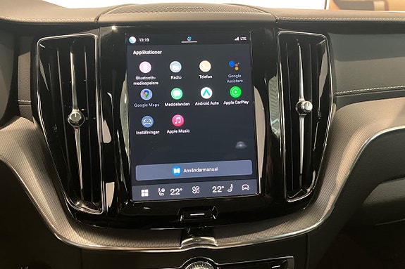 Volvo XC60 15 of 22