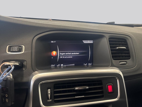 Volvo V60 11 of 15