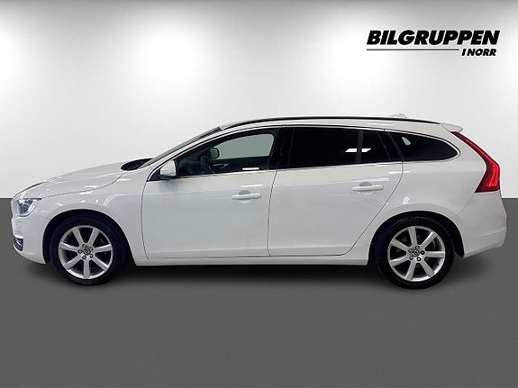 Volvo V60 4 of 15