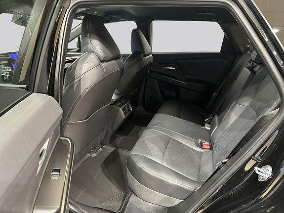 Subaru E-Outback 9 of 17