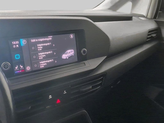 Volkswagen Caddy 12 of 14