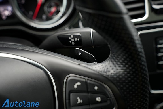 Mercedes-Benz GLE350 d 23 of 30