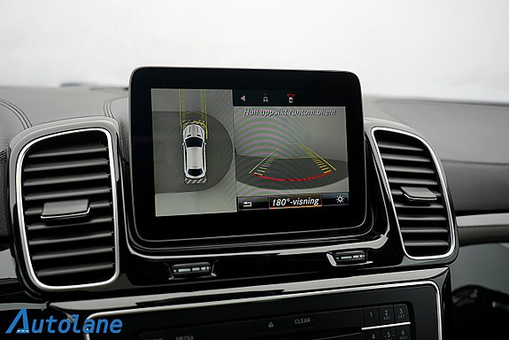 Mercedes-Benz GLE350 d 24 of 30