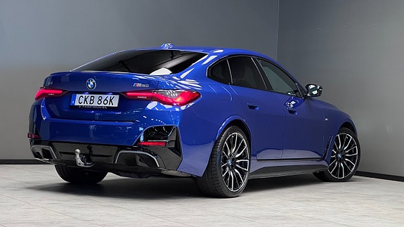 BMW i4 18 of 27