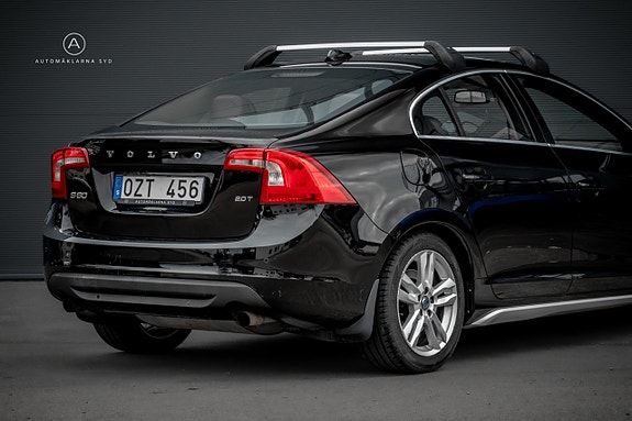 Volvo S60 17 of 22