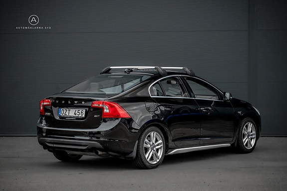Volvo S60 15 of 22
