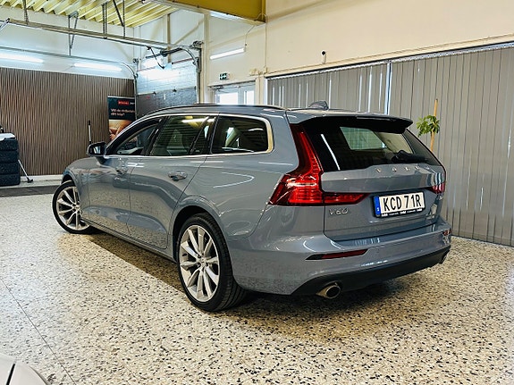 Volvo V60 6 of 21