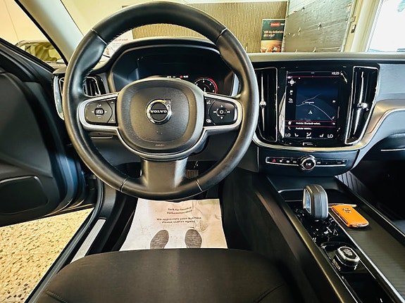Volvo V60 10 of 21