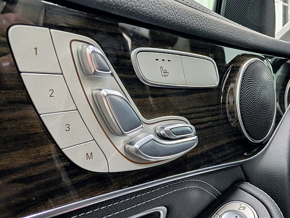 Mercedes-Benz GLC220 d 10 of 15