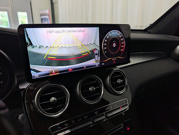 Mercedes-Benz GLC220 d 9 of 15