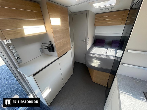 Adria Adora 522 UP 7 of 10