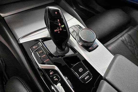 BMW 530e 15 of 23