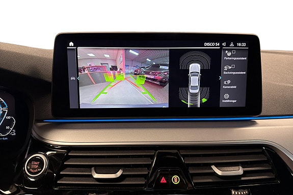 BMW 530e 18 of 23