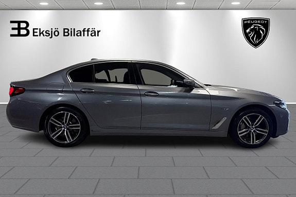 BMW 530e 4 of 23