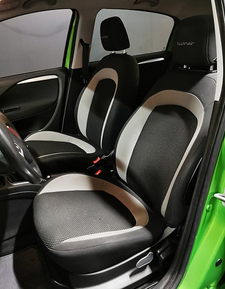Fiat Punto 8 of 16