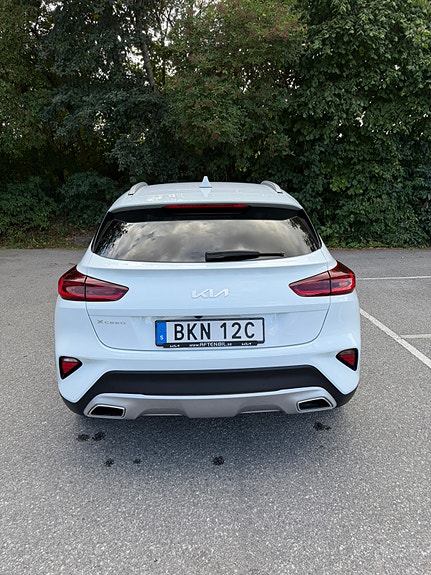 Kia XCeed 3 of 9