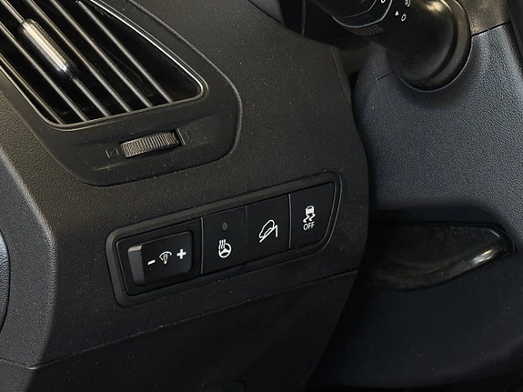 Hyundai ix35 12 of 15
