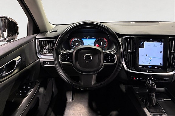 Volvo V60 13 of 18