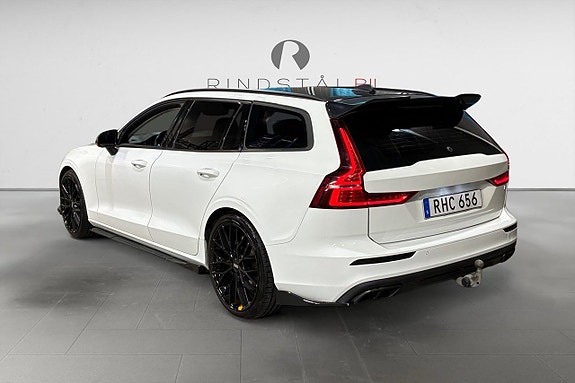 Volvo V60 5 of 18