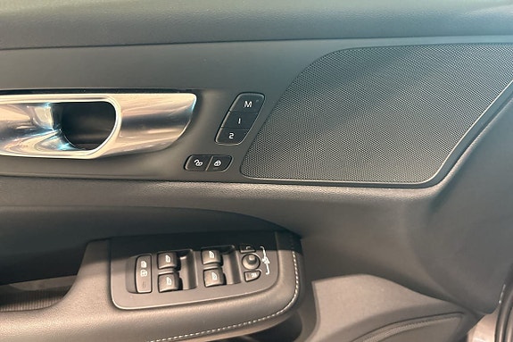 Volvo V60 23 of 30