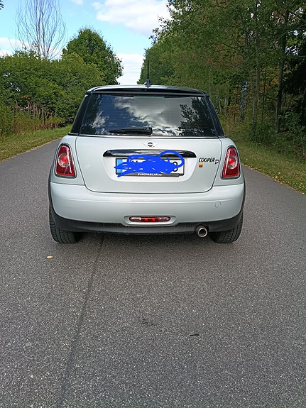 MINI Cooper 5 of 5