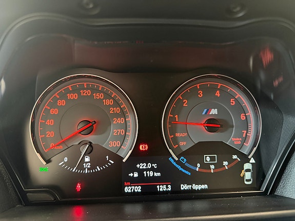 BMW M2 25 of 26