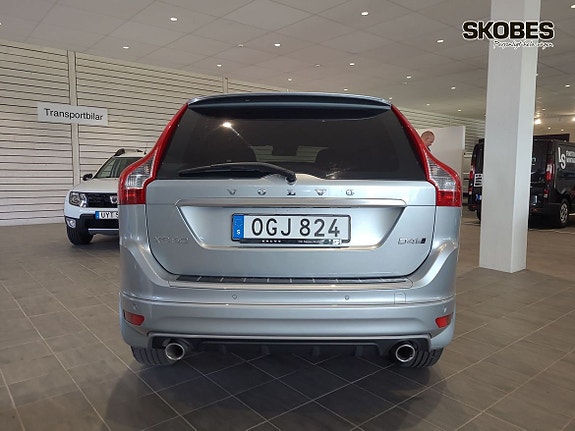 Volvo XC60 5 of 18