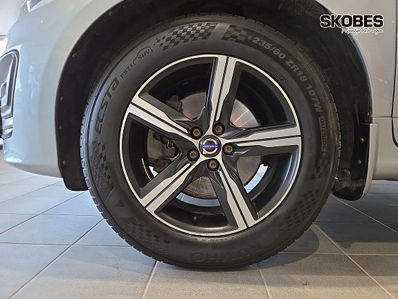 Volvo XC60 17 of 19