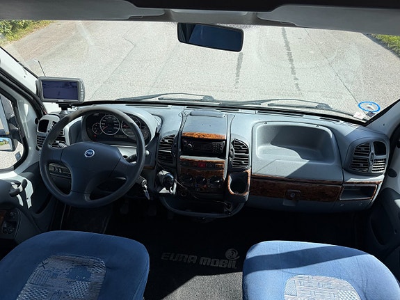Eura Mobil 652 SB  Fiat 2.8L 128HK Ny Besiktad-Gasoltestad-Drag AC-Ny-kyl 5 of 24