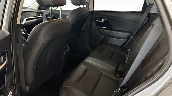 Kia Niro 9 of 14