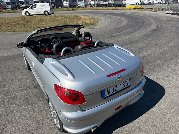 Peugeot 206 CC 5 of 10