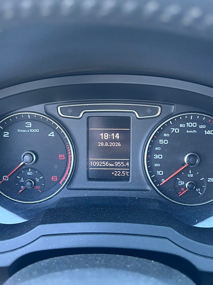 Audi Q3 9 of 9