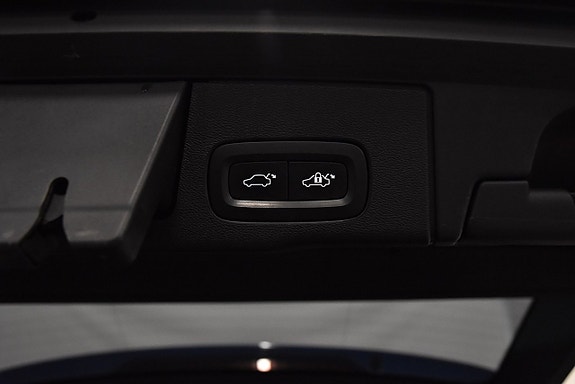Volvo XC60 28 of 29