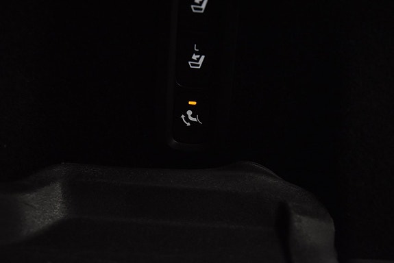 Volvo XC60 27 of 29