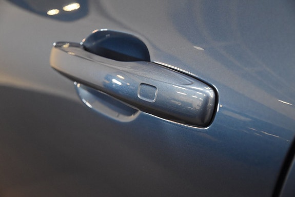 Volvo XC60 17 of 29