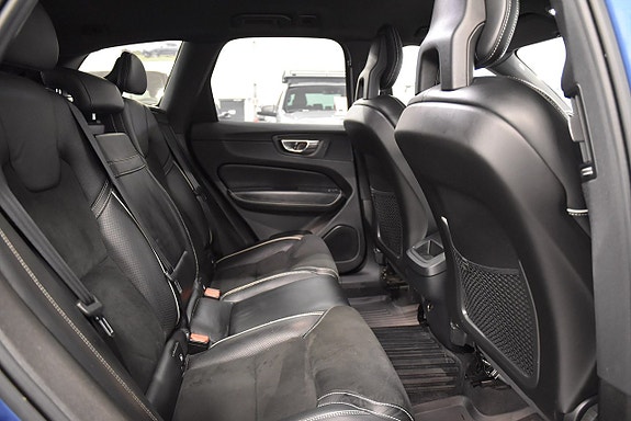 Volvo XC60 13 of 29