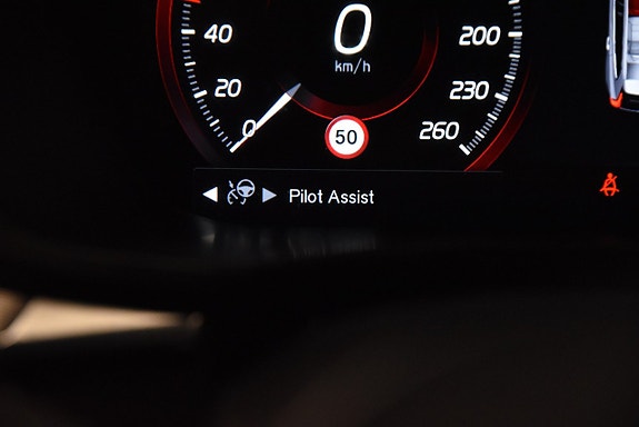 Volvo XC60 19 of 29