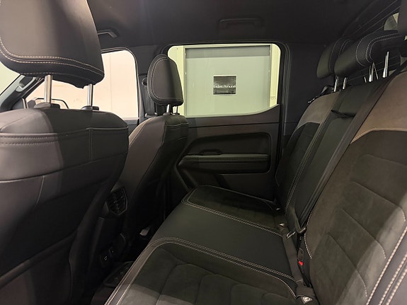 Volkswagen Amarok 21 of 30