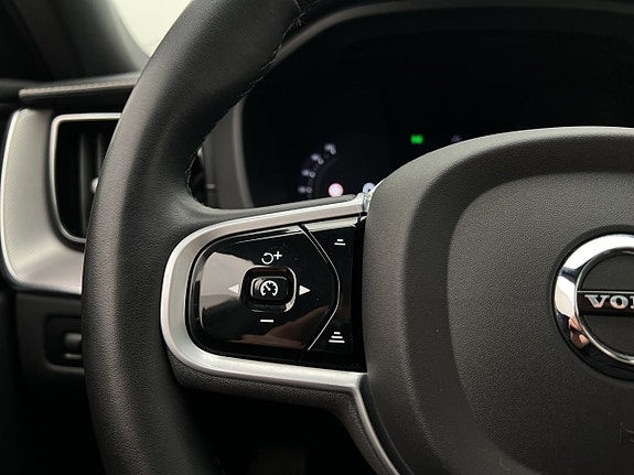 Volvo XC60 28 of 30