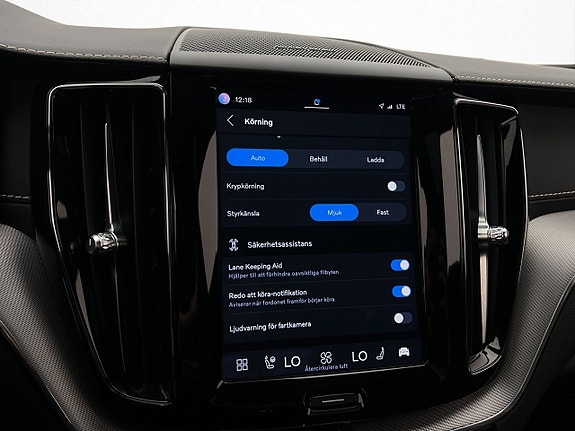 Volvo XC60 27 of 30