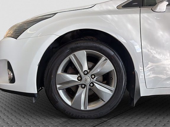 Toyota Avensis 20 of 22