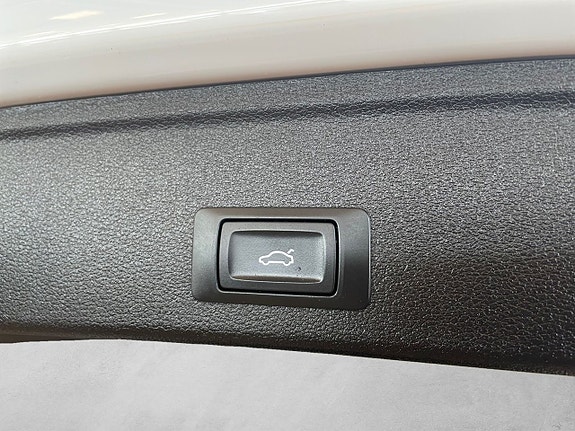 Audi A4 allroad 17 of 26