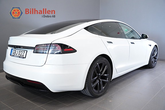 Tesla Model S 6 of 30