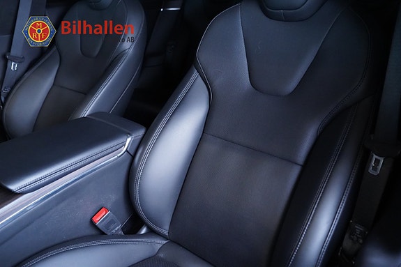 Tesla Model S 20 of 30