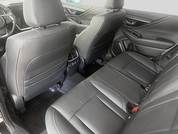 Subaru Outback 11 of 14