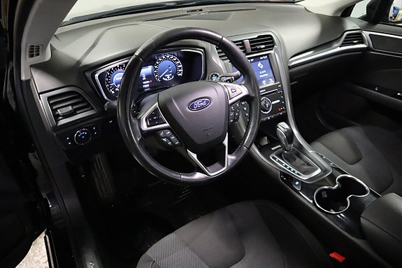 Ford Mondeo 7 of 21