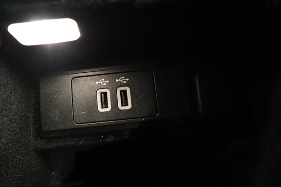 Ford Mondeo 17 of 21