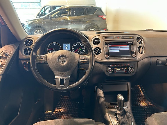 Volkswagen Tiguan 6 of 10