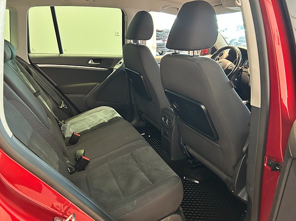 Volkswagen Tiguan 8 of 10